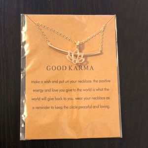 Good Karma Lotus Flower Necklace. Gold.